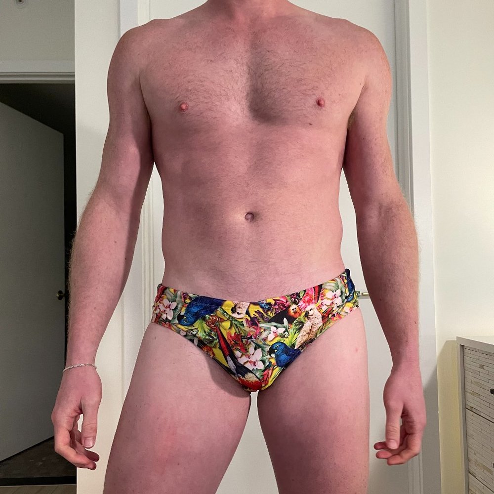 CA-RIO-CA BRIEF CUT BRAZILIAN SUNGA ARARA PRINT